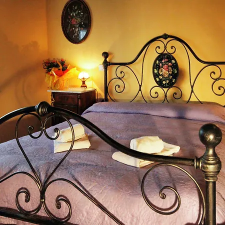 Casale Vigna Carbona ガヴォッラーノ