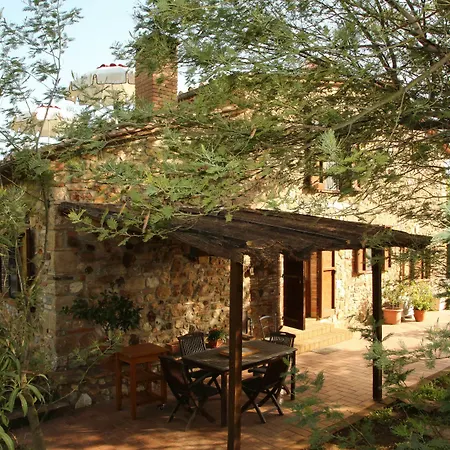 Casale Vigna Carbona カントリーハウス *