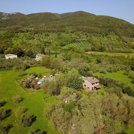 Casale Vigna Carbona ガヴォッラーノ