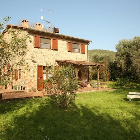 Casale Vigna Carbona カントリーハウス ガヴォッラーノ